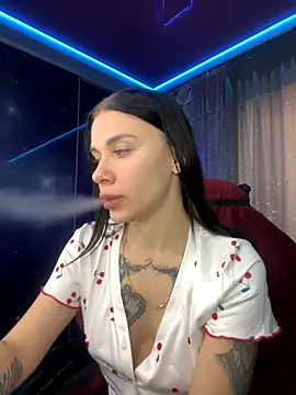 Queen of pain online show from 11.04.25