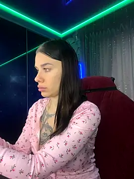 Queen of pain online show from 11.26.25