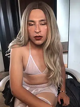 Aly scarf online show from 02.17.25