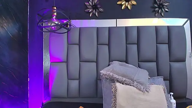  MiaBrown  online show from 11.10.25