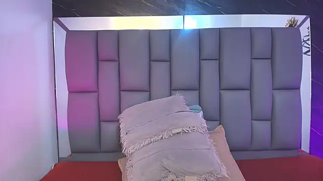  MiaBrown  online show from 02.11.26