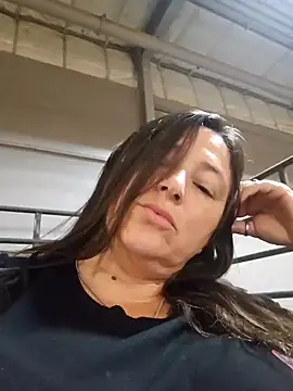 Snapshot of angelbaby1998 chatting on 12.05.24 angelbaby1998 online show from 12.05.24