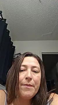 Snapshot of angelbaby1998 chatting on 12.16.24 angelbaby1998 online show from 12.16.24