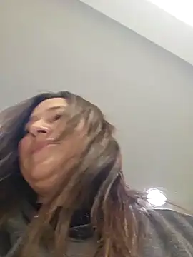 Snapshot of angelbaby1998 chatting on 01.05.25 angelbaby1998 online show from 01.05.25