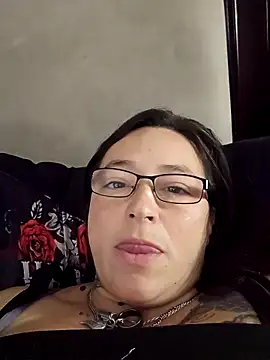 angelbaby1998 online show from 11.28.25