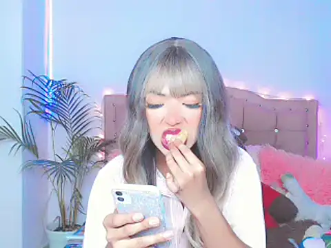 Tanedra collings online show from 01.17.25