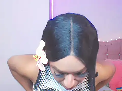 Tanedra collings online show from 01.27.25