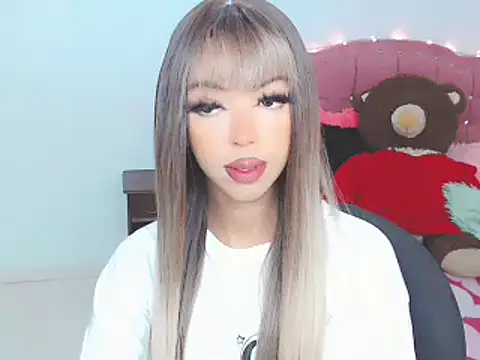 Tanedra collings online show from 02.10.25