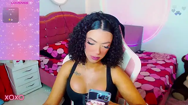 Snapshot of Tanedra_collings chatting on 02.09.26 Tanedra collings online show from 02.09.26