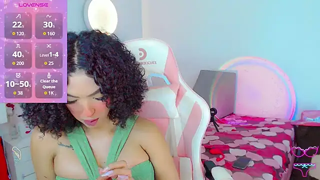 Snapshot of Tanedra_collings chatting on 02.23.26 Tanedra collings online show from 02.23.26