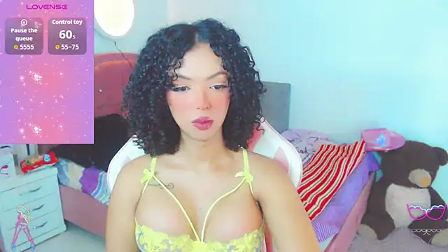 Snapshot of Tanedra_collings chatting on 03.16.26 Tanedra collings online show from 03.16.26