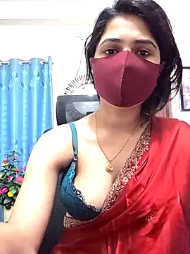 Snapshot of Suvosri chatting on 01.13.26 Suvosri online show from 01.13.26