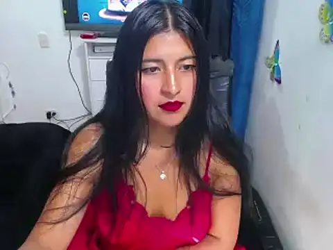 Snapshot of Yunhot_ chatting on 03.07.25 Yunhot online show from 03.07.25