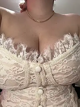 Celestedubois online show from 02.04.26