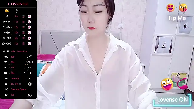 Elvira baby online show from 02.05.25