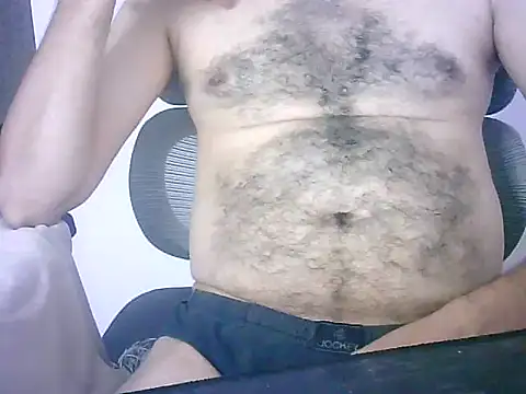 Snapshot of mrose8080 chatting on 10.03.25 mrose8080 online show from 10.03.25