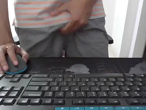 Snapshot of mrose8080 chatting on 02.20.26 mrose8080 online show from 02.20.26