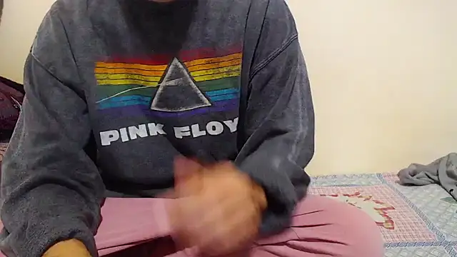 Snapshot of Alexdelarge323 chatting on 02.01.25 Alexdelarge323 online show from 02.01.25