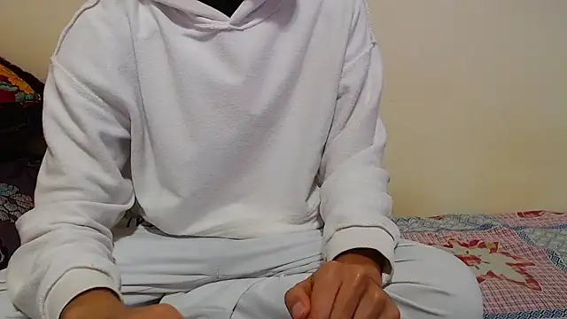 Snapshot of Alexdelarge323 chatting on 02.20.25 Alexdelarge323 online show from 02.20.25