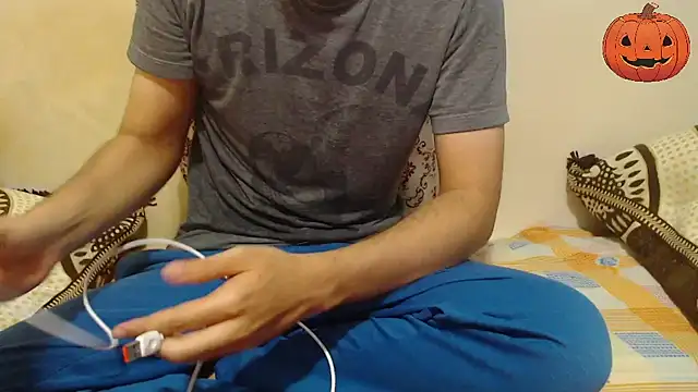 Snapshot of Alexdelarge323 chatting on 10.22.25 Alexdelarge323 online show from 10.22.25