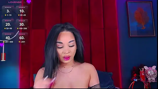 MadyLuxxx online show from 10.21.25