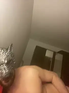 Snapshot of Tomhot3869 chatting on 03.18.25 Tomhot3869 online show from 03.18.25