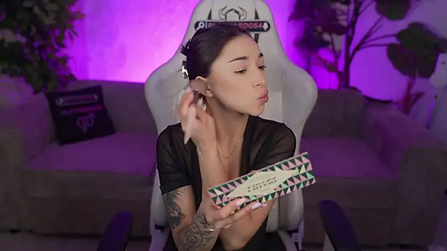 Jasmine Flow online show from 03.03.26