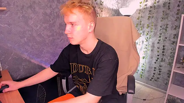 AlexxSweet online show from 12.15.24