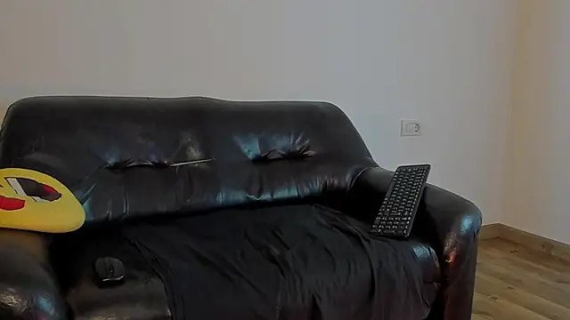 KingMalcom online show from 10.10.25