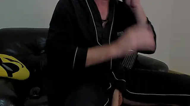 Snapshot of KingMalcom chatting on 07.26.26 KingMalcom online show from 07.26.26