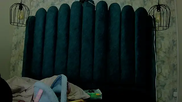 Snapshot of nalalye_cruzz_ chatting on 06.04.26 nalalye cruzz online show from 06.04.26