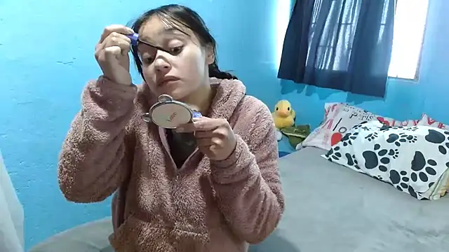 Snapshot of clarisse69 chatting on 01.24.25 clarisse69 online show from 01.24.25