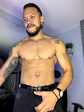 ARON TAYLER01 online show from 12.21.25