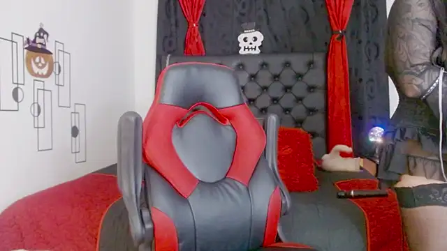 misslombana online show from 10.02.25