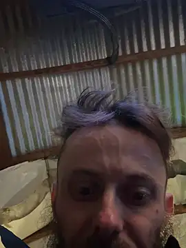 CloudDadddyyy420 online show from 12.31.24