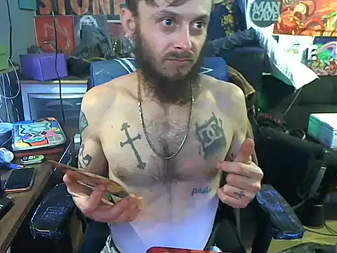 CloudDadddyyy420 online show from 02.04.25