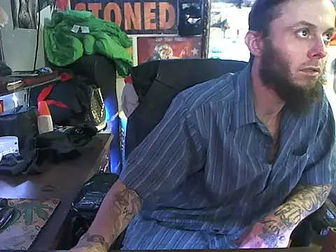 CloudDadddyyy420 online show from 03.17.25