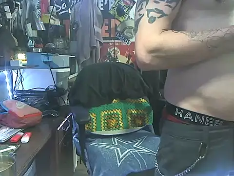 CloudDadddyyy420 online show from 09.23.25