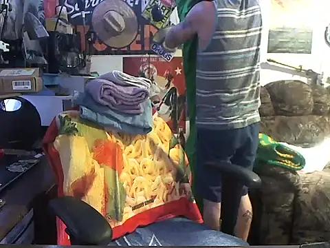 CloudDadddyyy420 online show from 10.04.25