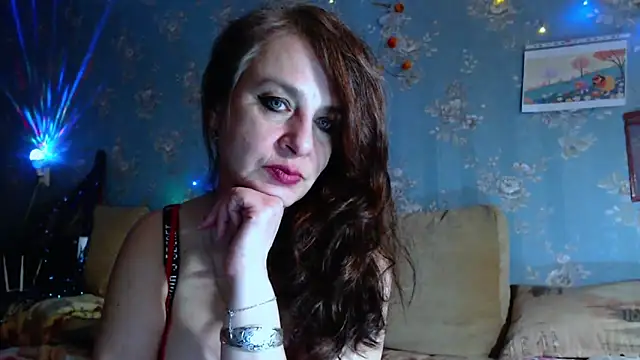 VanezaSmith online show from 05.05.26