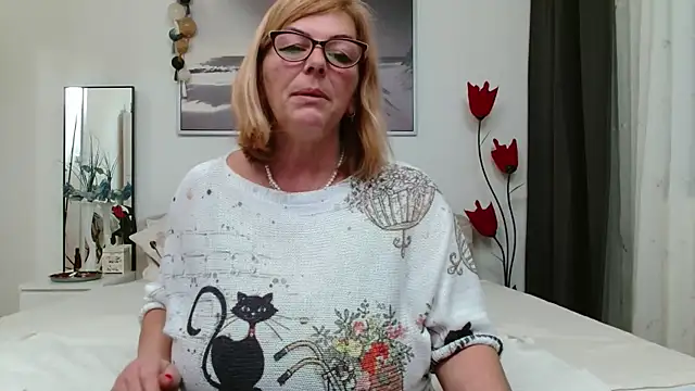 YulliaMilf online show from 03.08.25