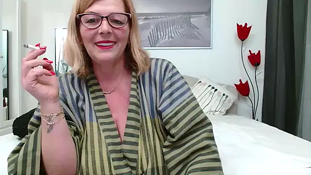 YulliaMilf online show from 03.11.25