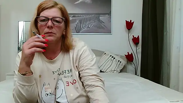 YulliaMilf online show from 03.12.25