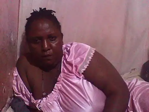 Snapshot of big_clits chatting on 09.12.25 big clits online show from 09.12.25