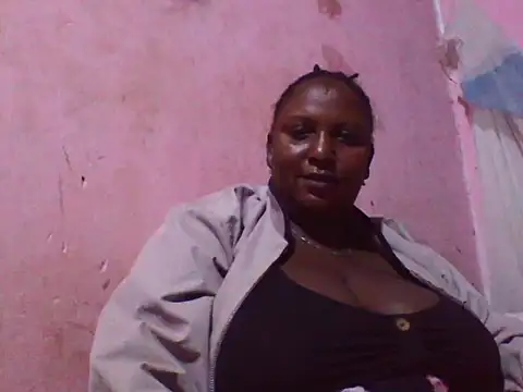 Snapshot of big_clits chatting on 02.20.26 big clits online show from 02.20.26