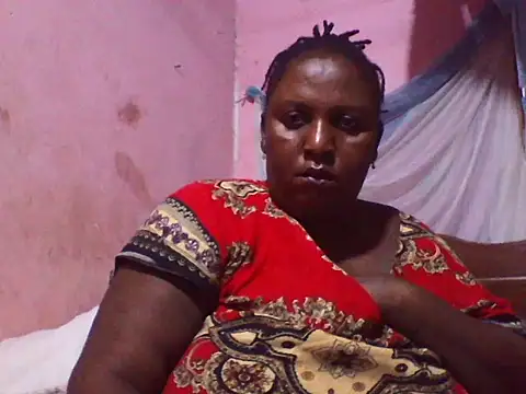 Snapshot of big_clits chatting on 03.06.26 big clits online show from 03.06.26