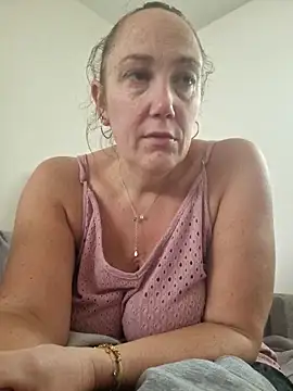 Wisie Cutie online show from 10.04.25