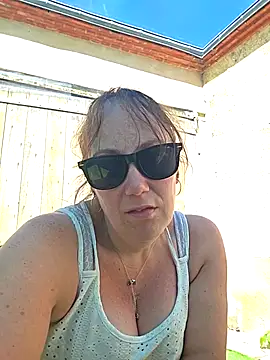 Wisie Cutie online show from 04.25.26