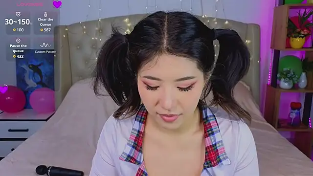 Wendy  Hills online show from 02.01.25