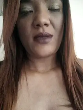 Indianpleasure300 online show from 11.01.25